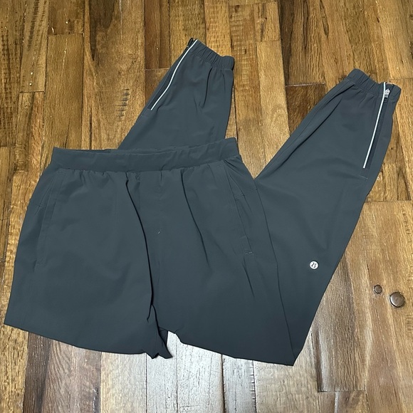 Lululemon Surge Jogger 29" Medium - Picture 5 of 9